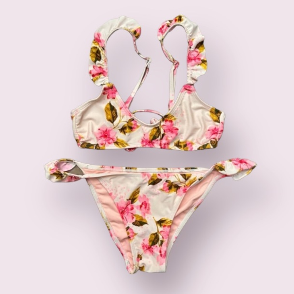 Xhilaration Pink Floral Bikini Set with Ruffle Detail